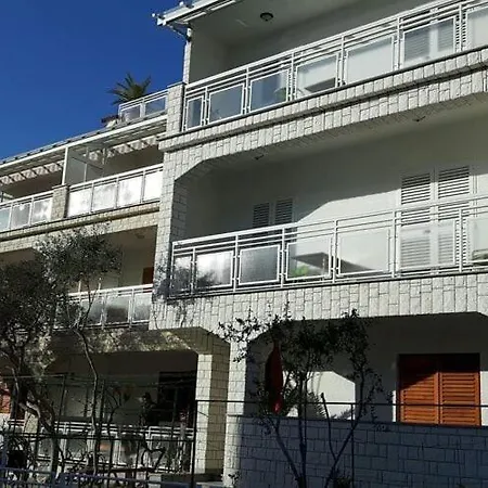 Adelheid In Biograd, Close To The Beach Apartman Biograd na Moru
